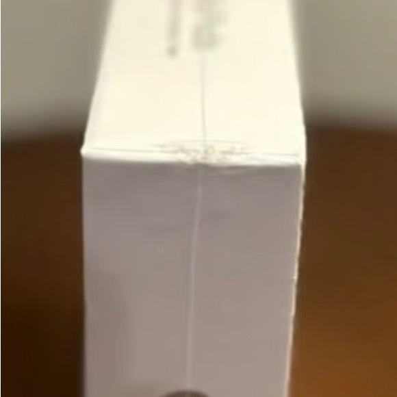 Apple AirPods 3rd Generation with - Picture 4 of 4